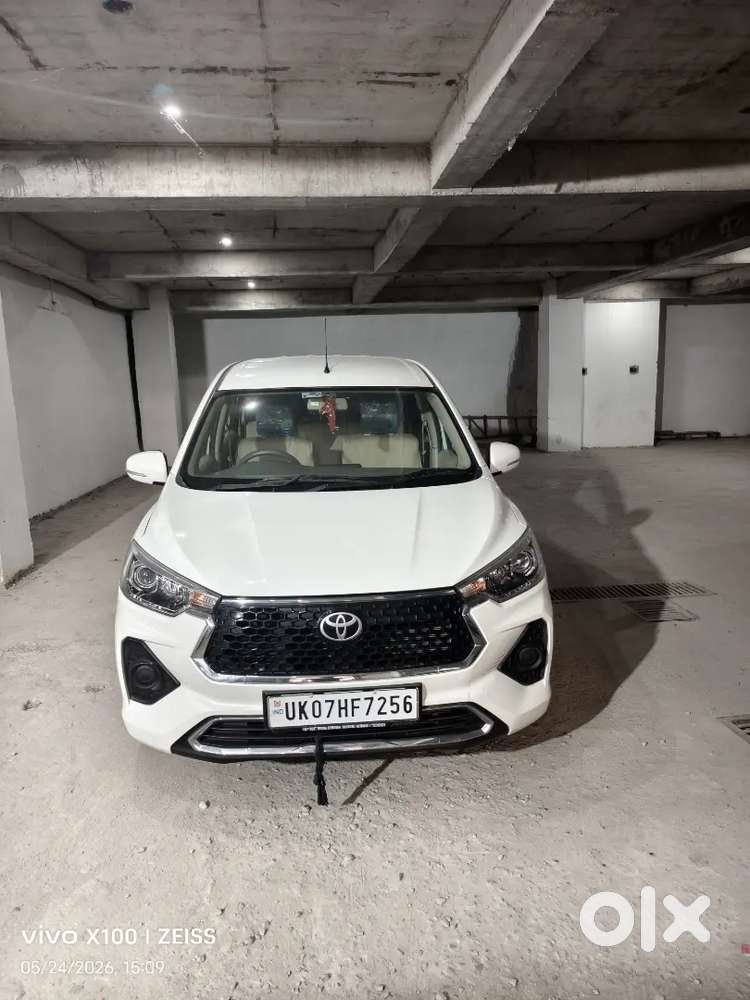Toyota Rumion 2025 Petrol Well Maintained