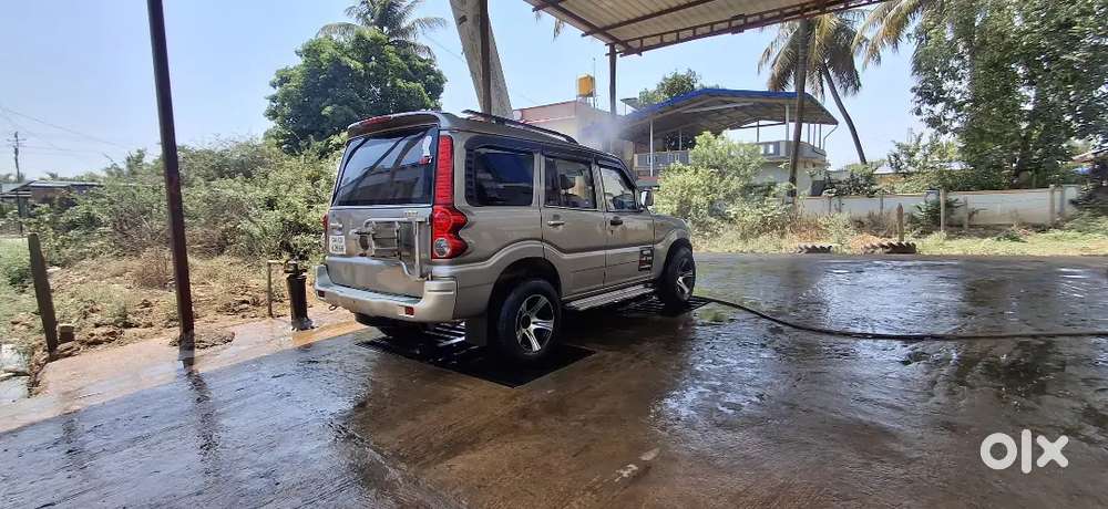 Mahindra Scorpio 2008