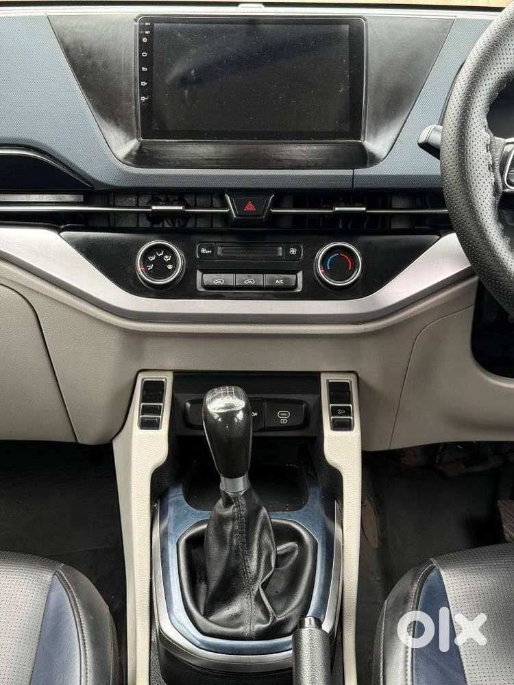 Kia Carens 1.5 Premium Diesel 7 Str Imt, 2024, Diesel