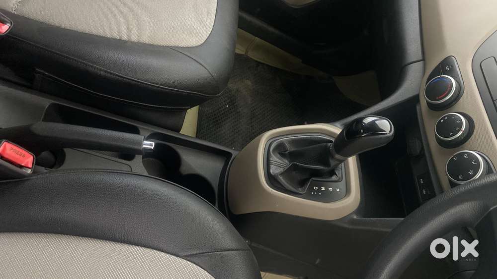 Hyundai Grand I10 2013-2016 At Sportz, 2014, Petrol