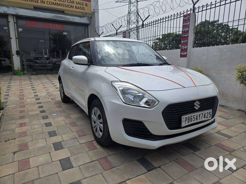 Maruti Suzuki Swift Vxi, 2020, Petrol