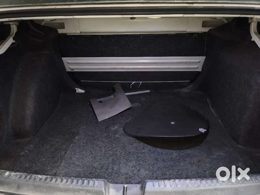 Skoda Rapid Elegance 2013 Diesel Manual