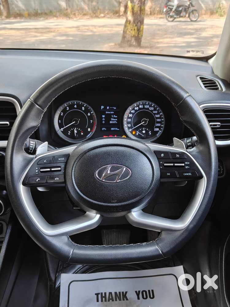 Hyundai Venue Sx+ At, 2021, Petrol