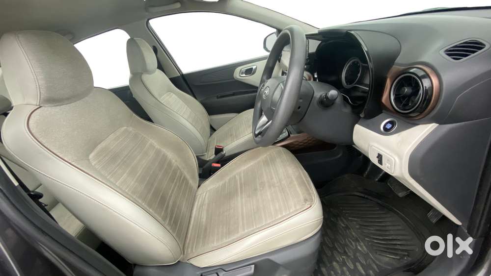 Hyundai Aura Sx Plus Automatic, 2020, Petrol