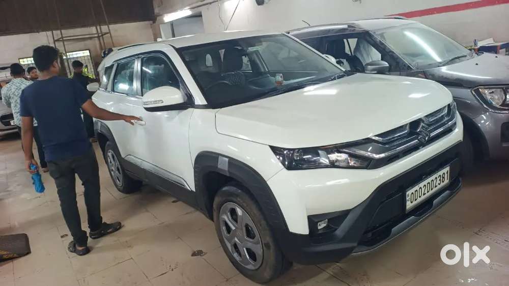 Maruti Suzuki Brezza 2025 Cng White Colour In Very Good Condition
