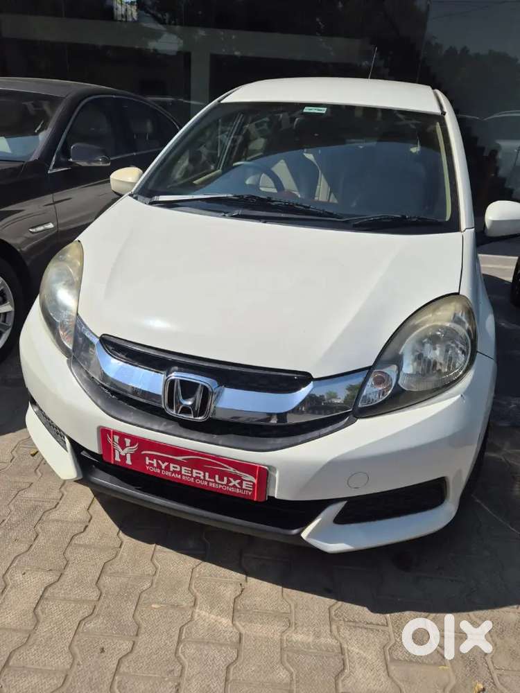 Honda Mobilio 2014 Diesel Well Maintained