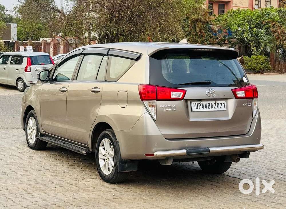 Toyota Innova Crysta [2020-ongoing] 2.4 Gx 7 Str, 2020, Diesel