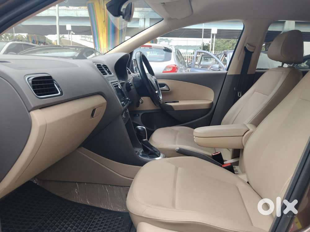 Volkswagen Vento Petrol Highline At, 2016, Petrol