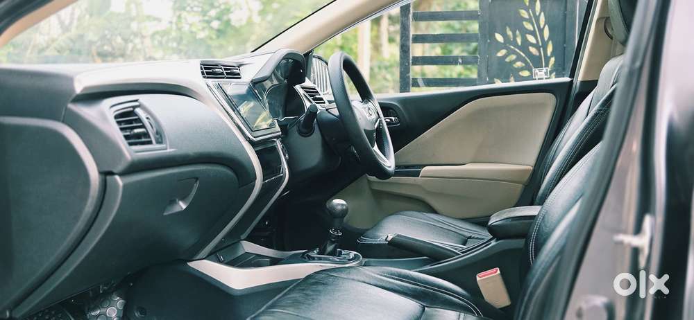 Honda City I-vtec V, 2018, Petrol