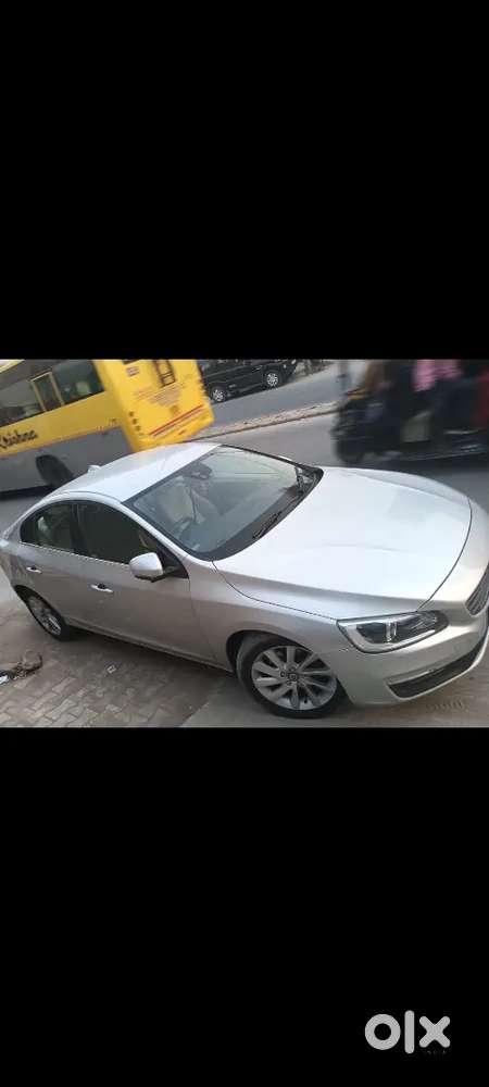 Volvo S60 2018 Diesel 82000 Km Very Good Condition Orignal Km Driven