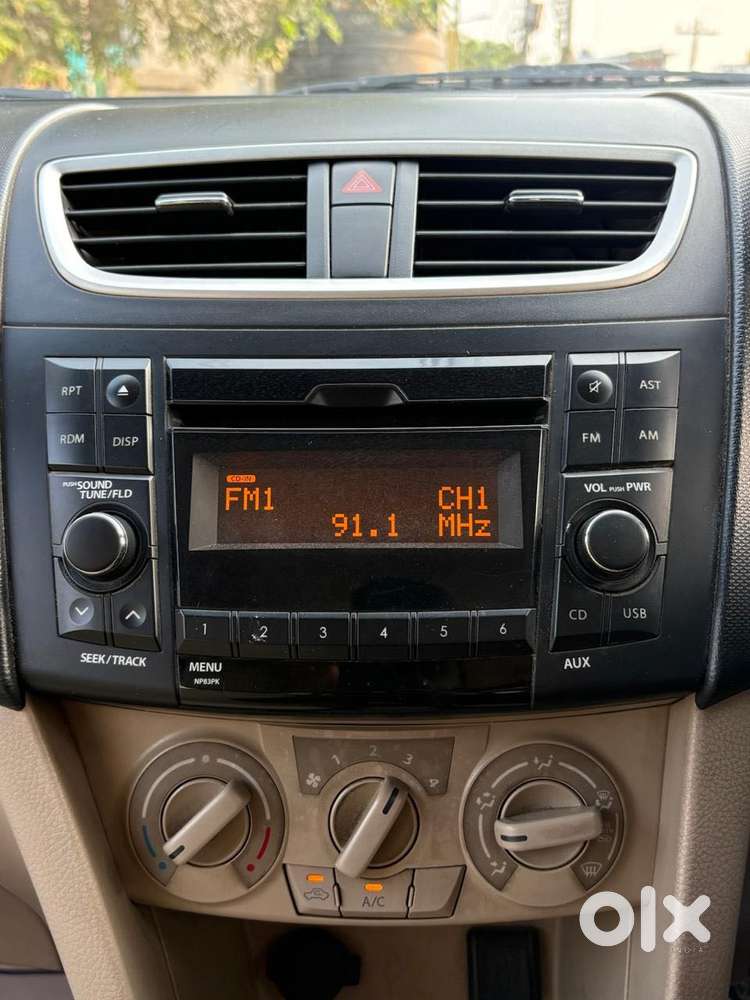 Maruti Suzuki Dzire 1.2 Vxi, 2015, Petrol