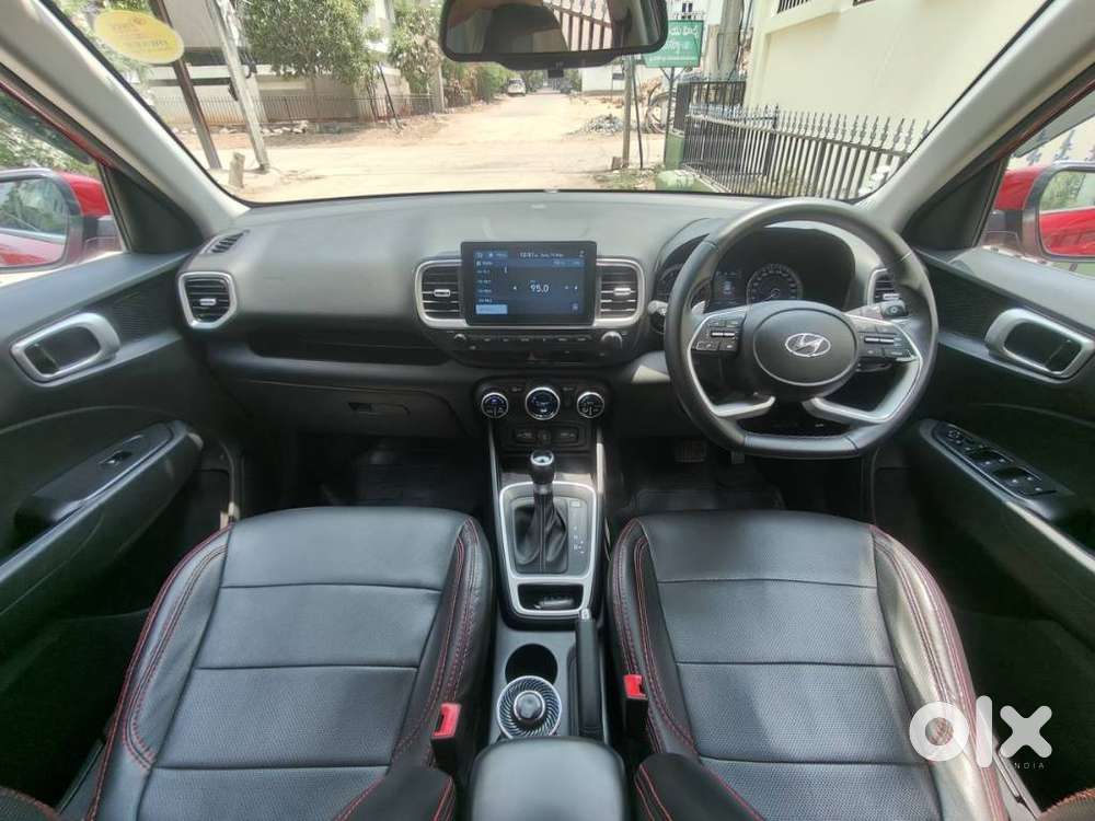 Hyundai Venue Sx Plus Turbo Dct, 2022, Petrol