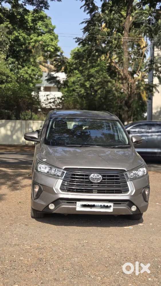 Toyota Innova Crysta 2022 Diesel Well Maintained