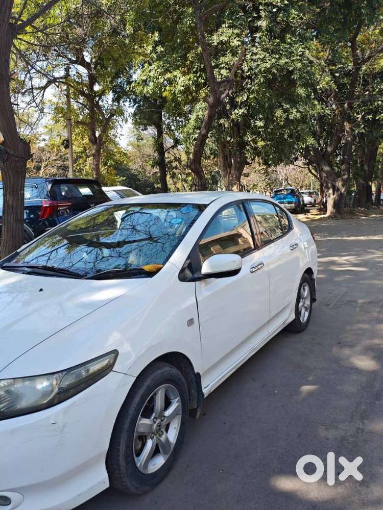 Honda City Zx Cvt Anniversary Edition, 2010, Petrol