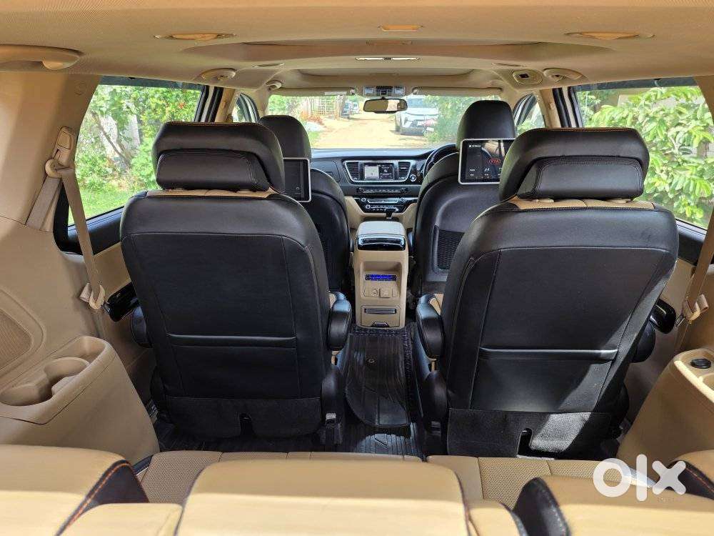 Kia Carnival Limousine Plus 7 Str, 2020, Diesel