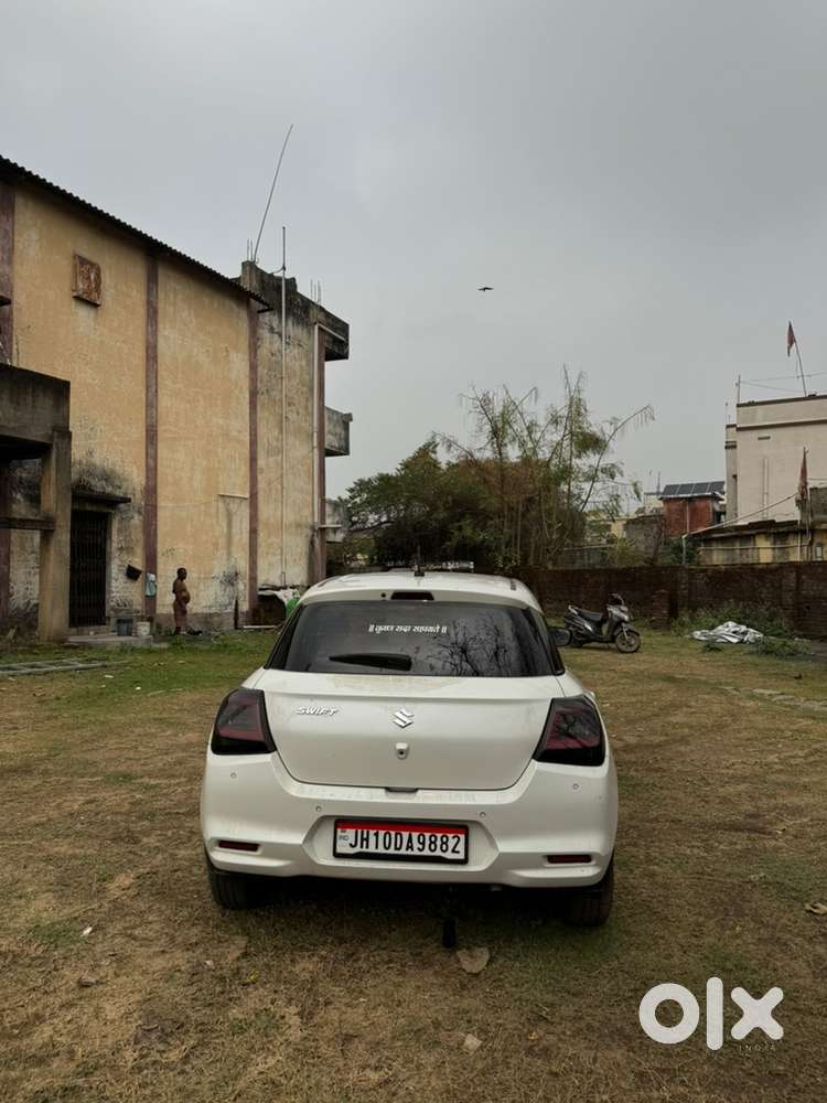 Maruti Suzuki New-gen Swift 2024 Petrol Well Maintained