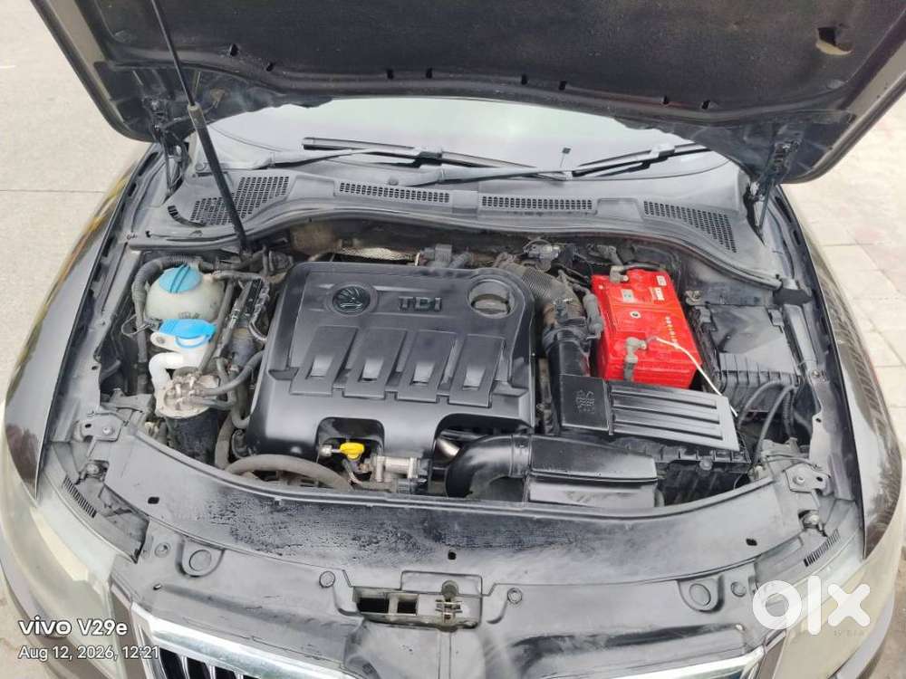 Skoda Superb Elegance 2.0 Tdi Cr At, 2014, Diesel