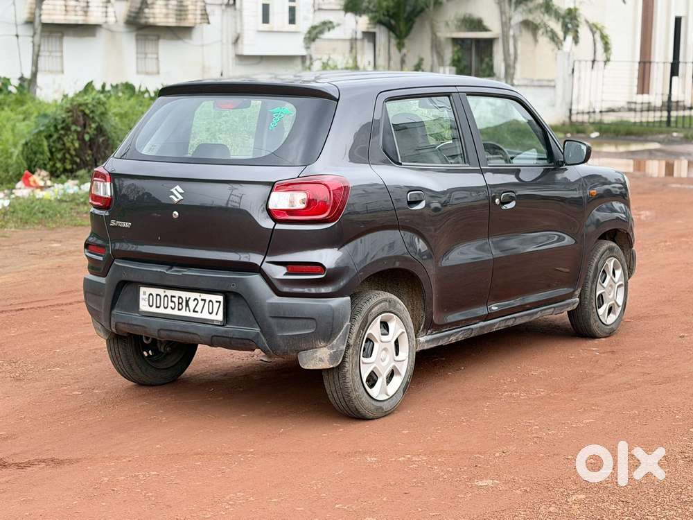 Maruti Suzuki S-presso Vxi, 2023, Petrol