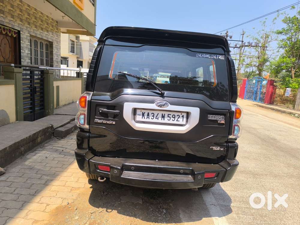 Mahindra Scorpio S10, 2015, Diesel