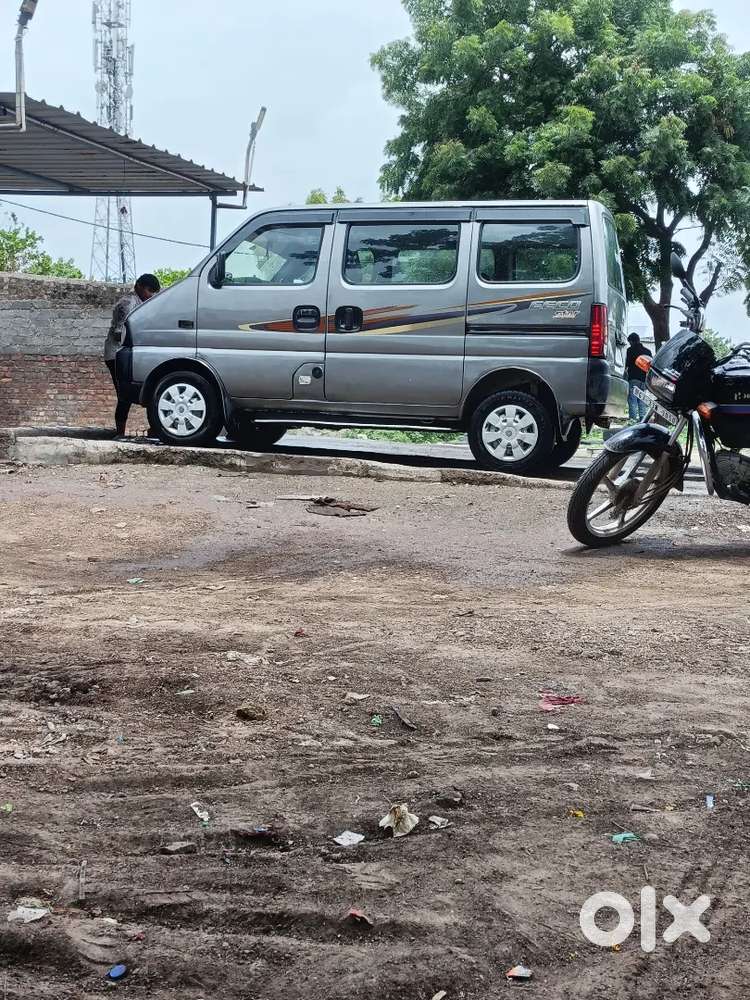 Maruti Suzuki Eeco Ac Cng 2012