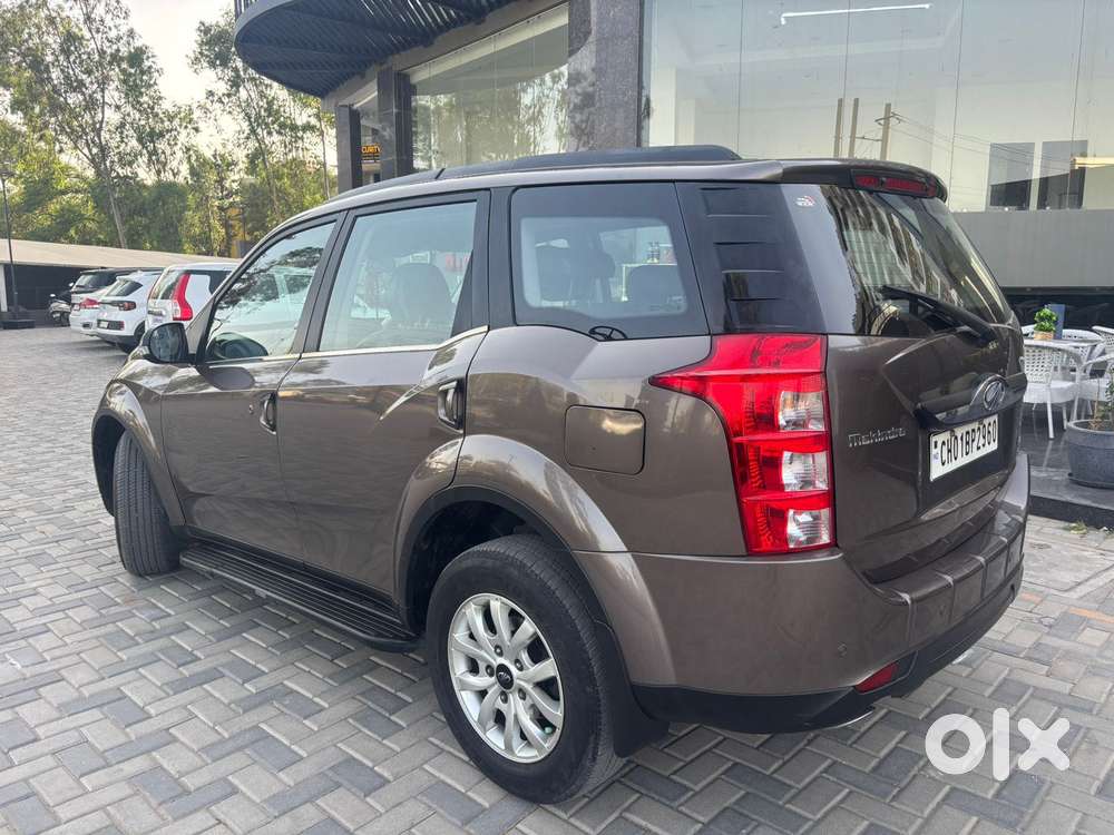 Mahindra Xuv500 W10 At, 2017, Cng & Hybrids