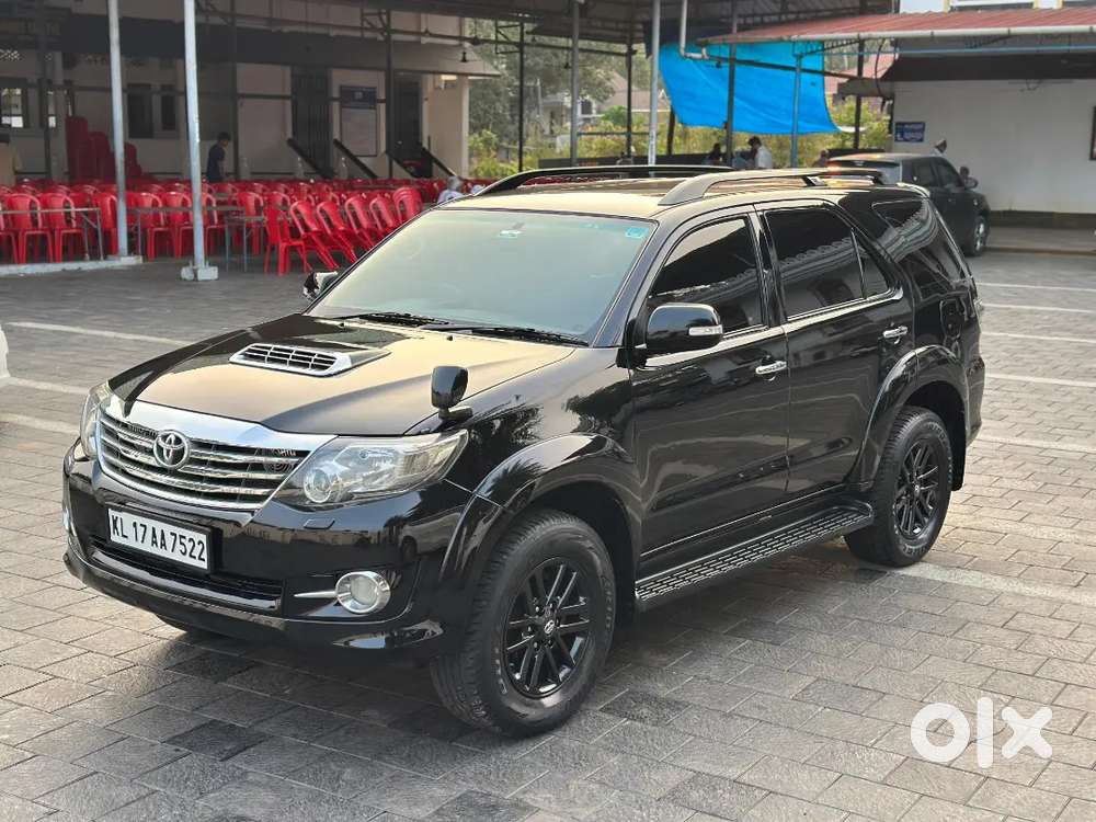 Toyota Fortuner 2015