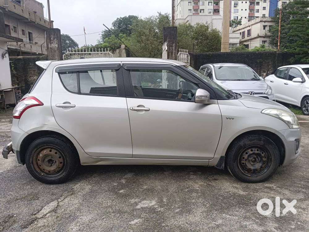 Maruti Suzuki Swift Vxi, 2015, Petrol
