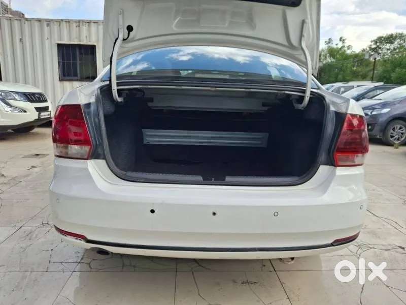 Volkswagen Vento 1.2 Tsi Comfortline At, 2016, Petrol