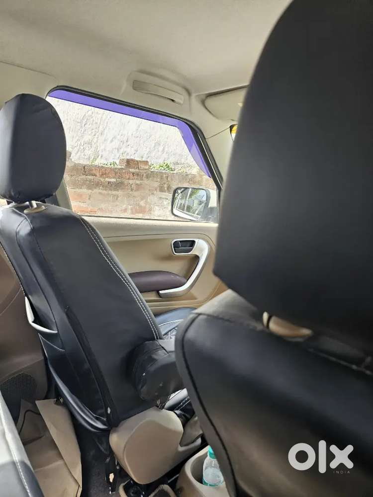 Mahindra Tuv 300 2016 Diesel 57600 Km Driven