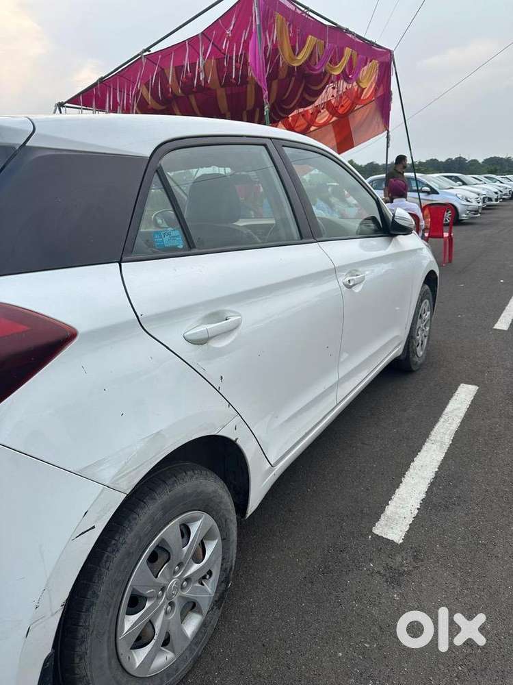 Hyundai I20 2017 Petrol Well Maintained