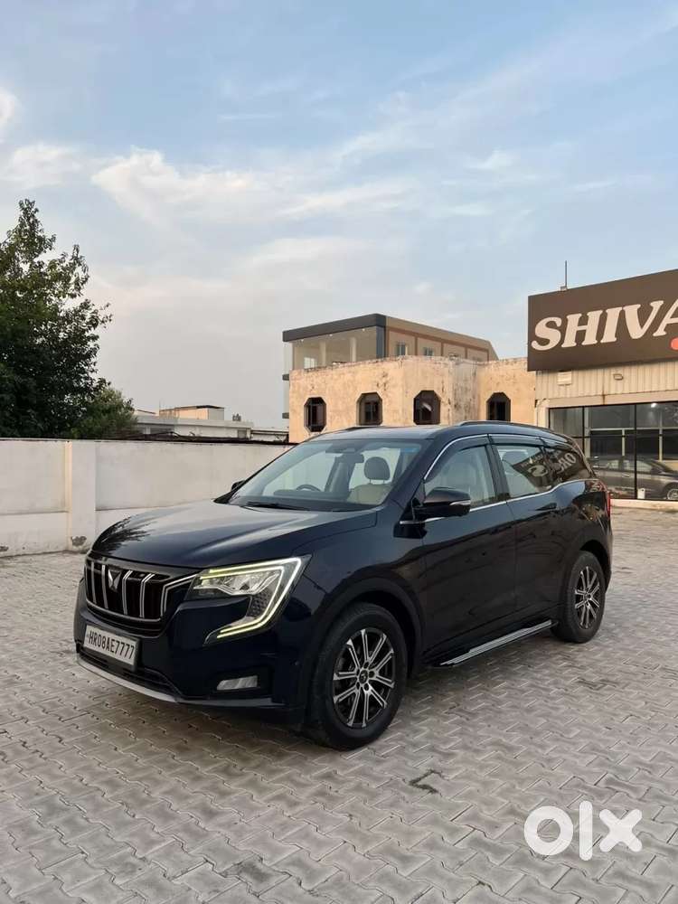 Mahindra Xuv700 2.0 Ax 7 Petrol At Luxury Pack Str, 2022, Petrol