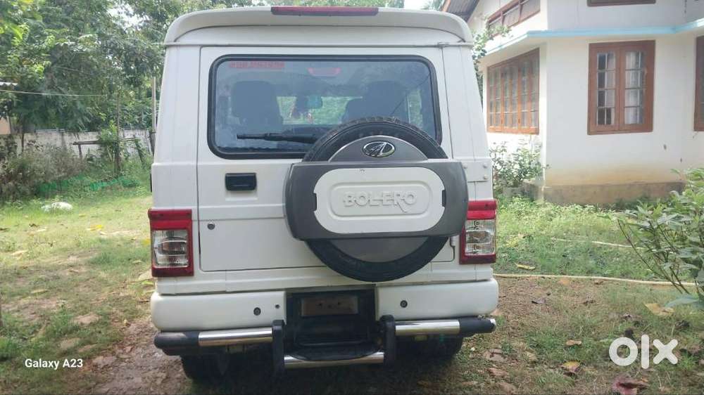 Mahindra Bolero B6 2021