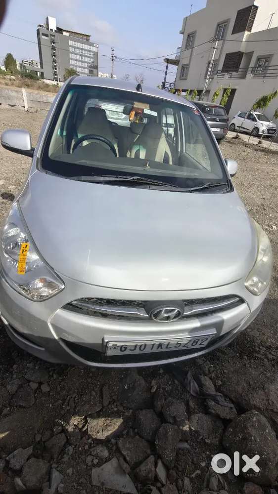 Hyundai I10 Sportz 2011