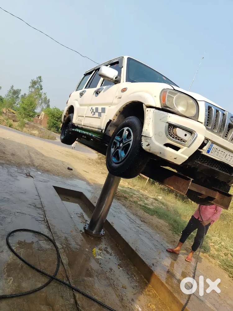 Mahindra Scorpio 2011