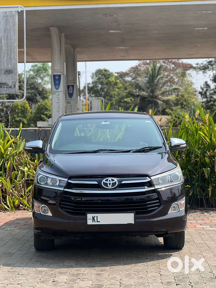 Toyota Innova Crysta 2.8 Z, 2016, Diesel
