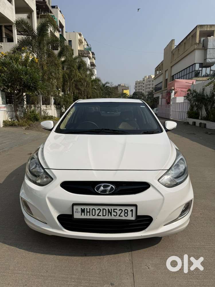 Hyundai Verna Fluidic 1.6 Vtvt Sx, 2014, Petrol