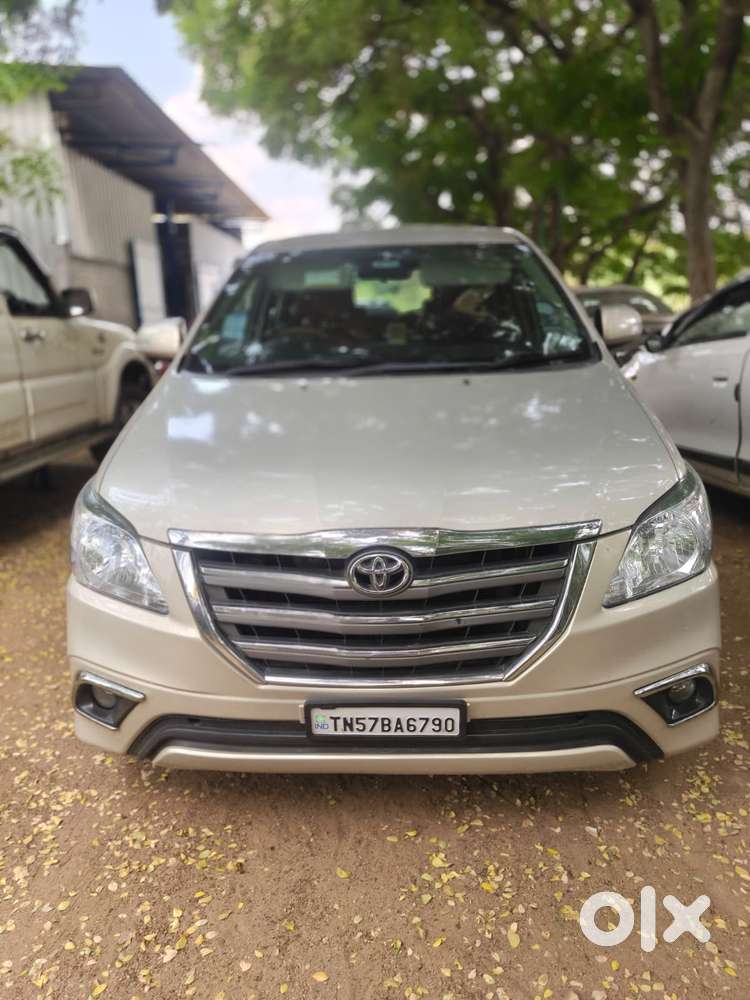 Toyota Innova 2012-2013 2.5 E Diesel Ms 7-seater, 2015, Diesel