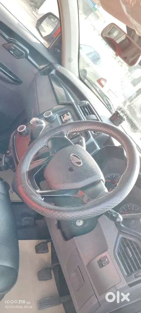 Mahindra Kuv100 Nxt 2018 Petrol 124000 Km Driven