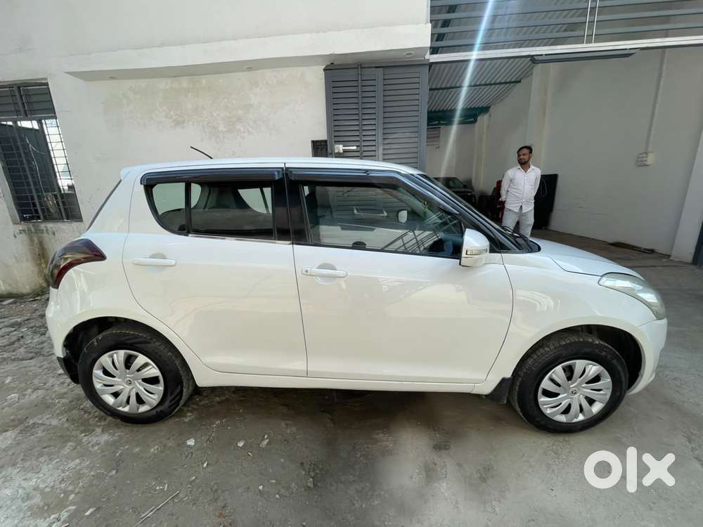 Maruti Suzuki Swift Vxi Optional, 2012, Petrol