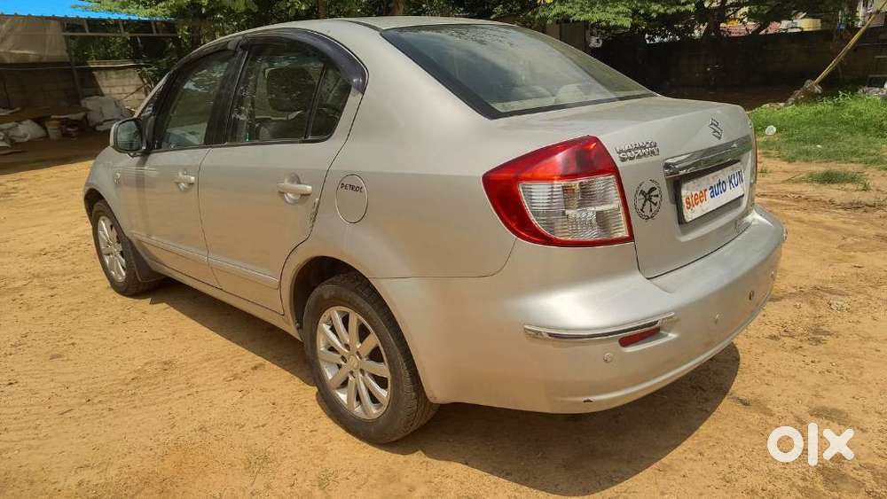 Maruti Suzuki Sx4 Zxi Mt Bsiv, 2009, Petrol