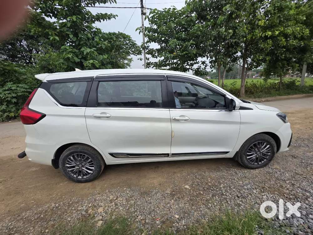 Maruti Suzuki Ertiga Vxi Cng 2021 Car