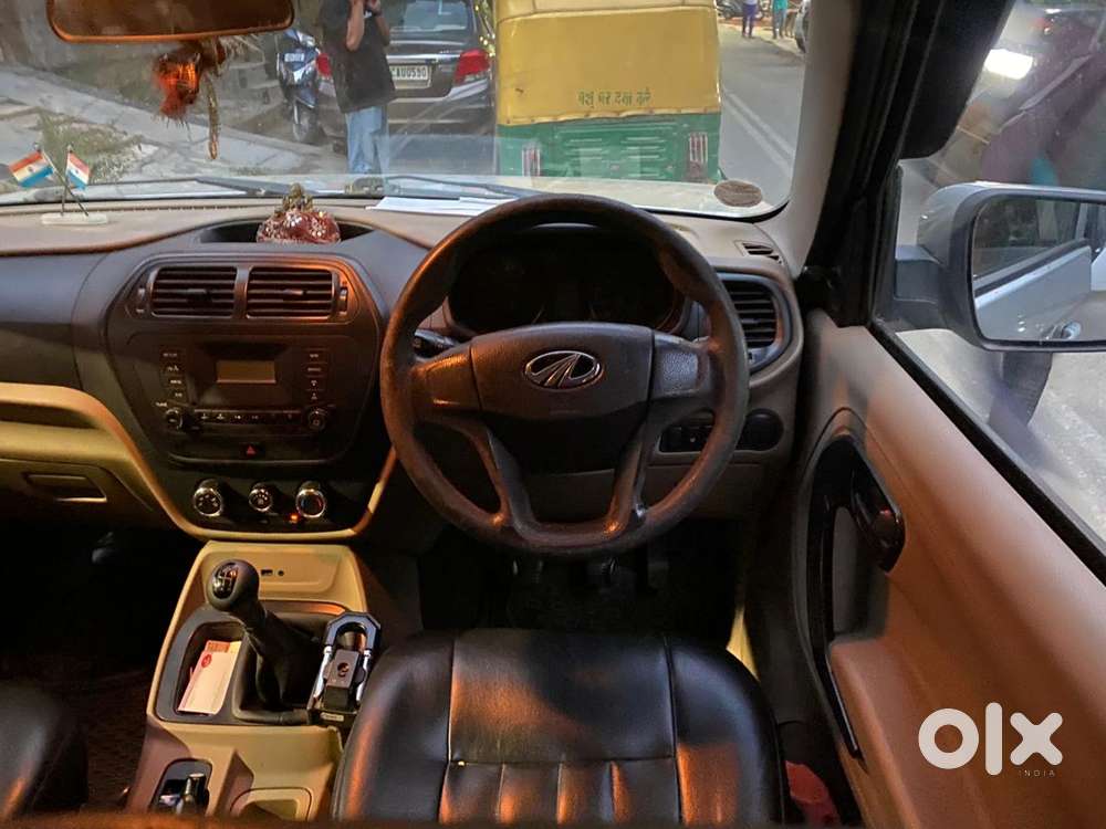 Mahindra Tuv 300 T6, 2016, Diesel