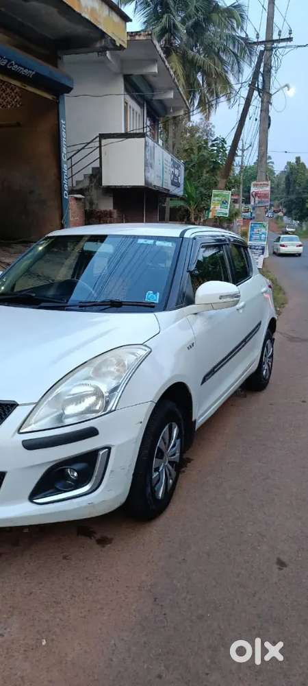 Swift Maruti Suzuki 2016