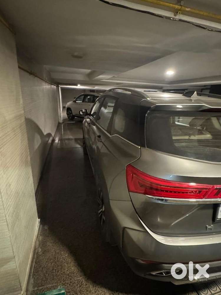 Mg Hector 2024 Petrol 6850 Km Driven