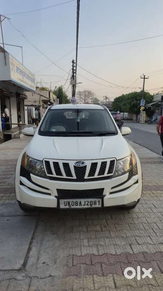 Mahindra Xuv500 2015 Diesel 174000 Km Driven