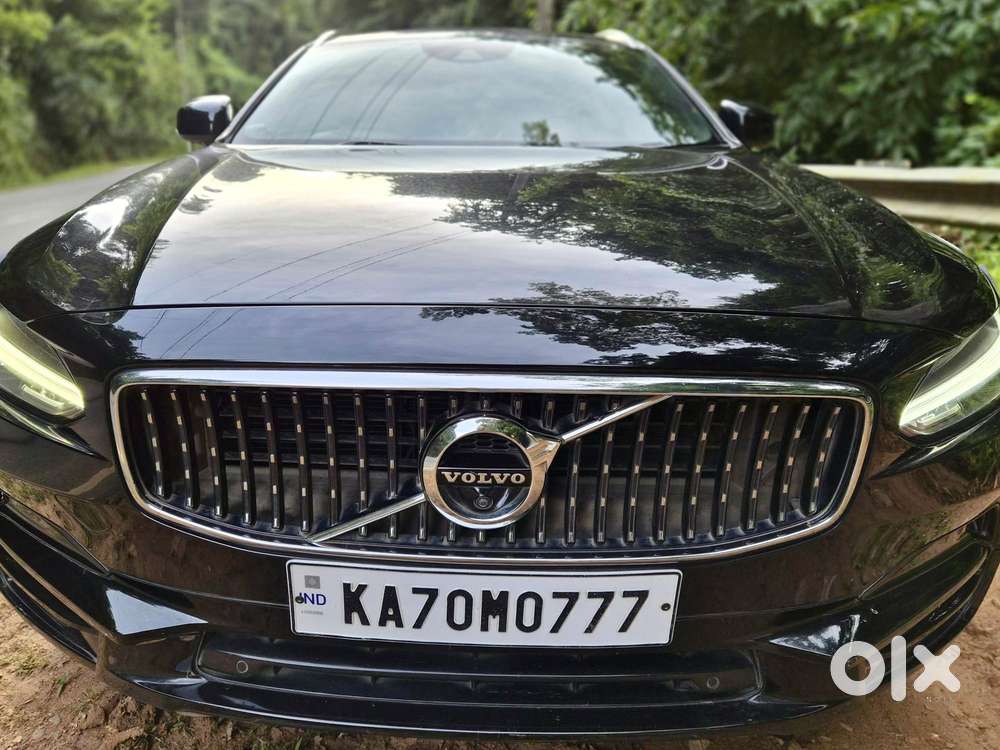 Volvo V90 Cross Country D5 Inscription, 2018, Diesel