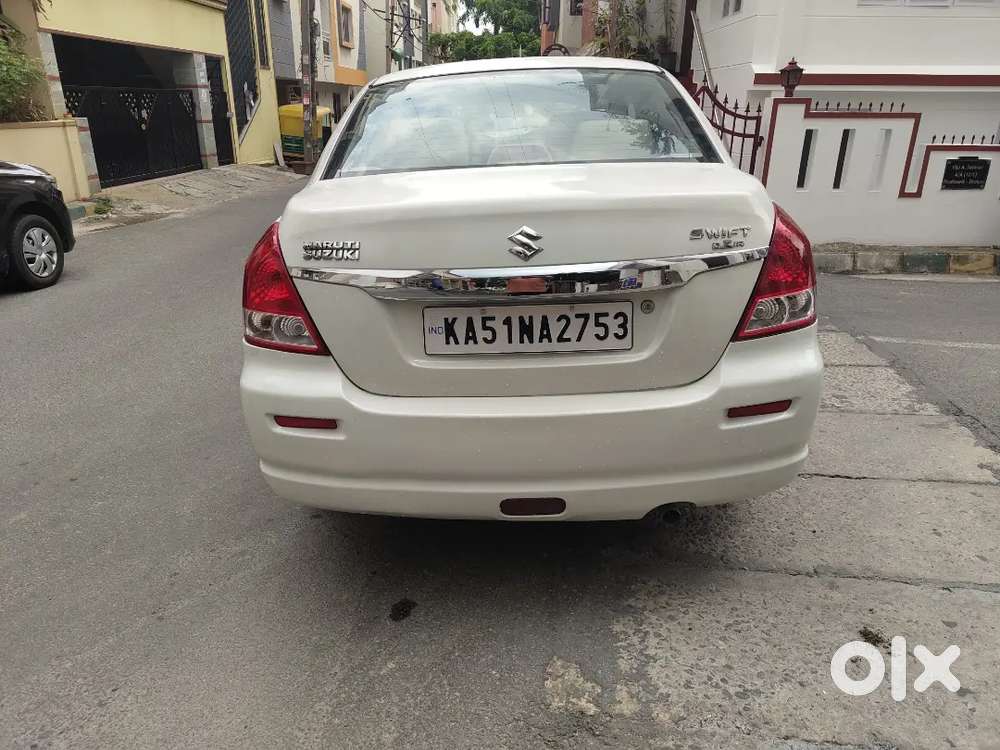 Maruti Suzuki Swift Dzire 2012 Petrol 65000 Km Driven