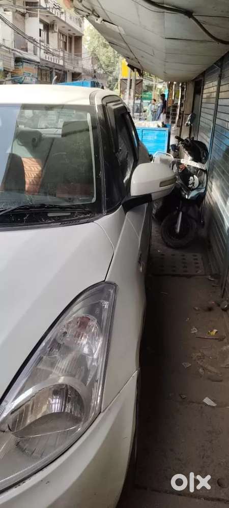 Maruti Suzuki Swift Dzire 1.3 Lxi, 2016, Petrol