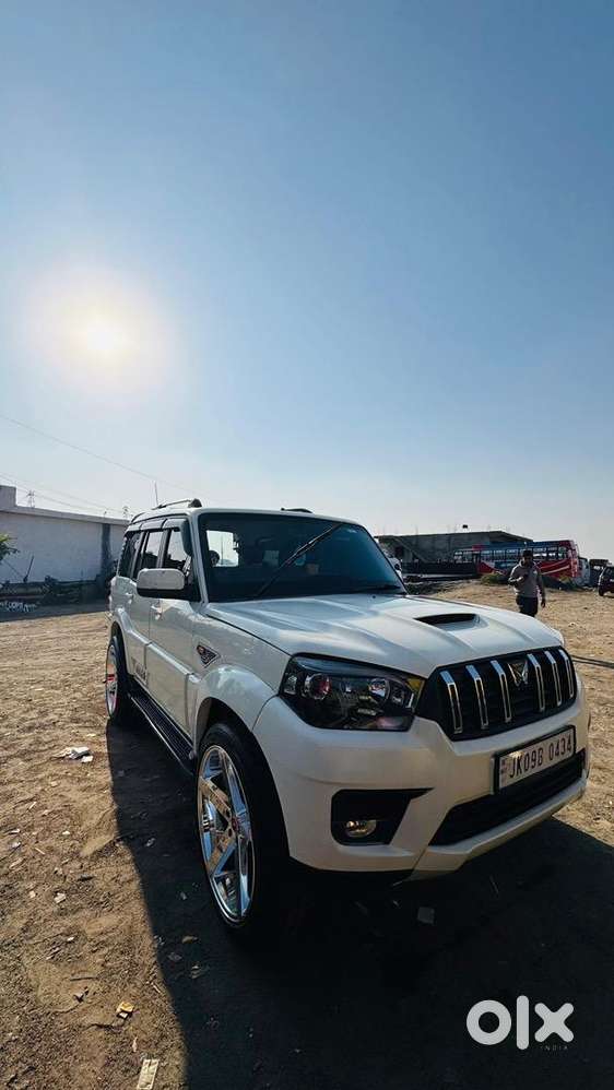 Mahindra Diesel Car 2018