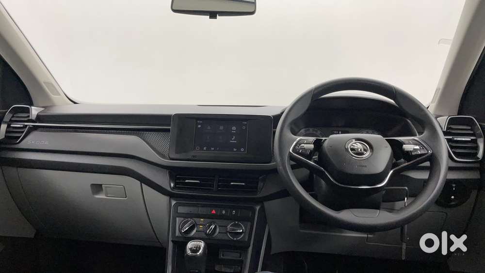 Skoda Kushaq Active 1.0 Tsi Mt, 2022, Petrol